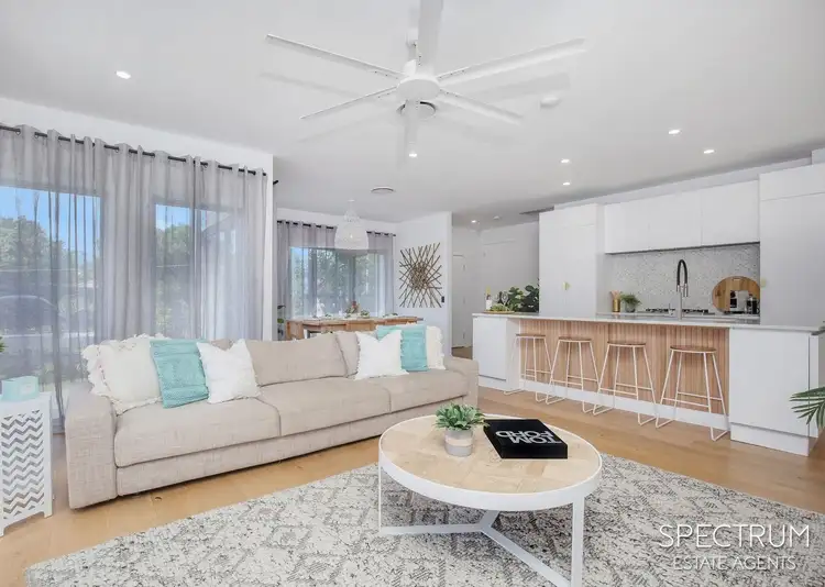 1/3 Enid Avenue, Southport QLD 4215