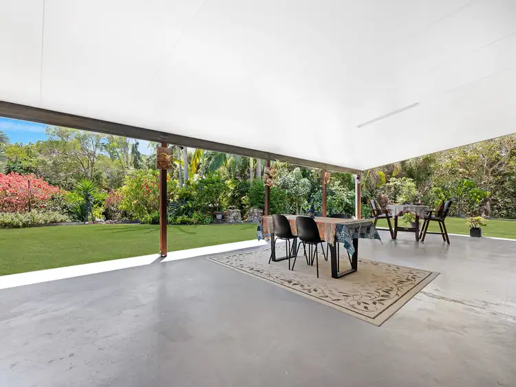 7 Stocks Road, Dundowran Beach QLD 4655