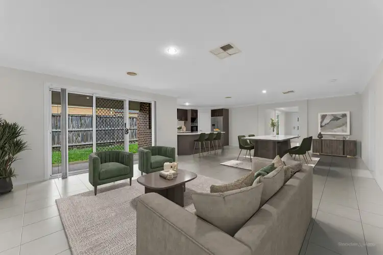 Fifth view of Homely house listing, 3 Gallery Way, Pakenham VIC 3810