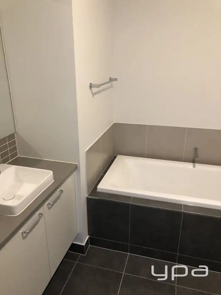 Fifth view of Homely house listing, 7 Olivetree Loop, Craigieburn VIC 3064