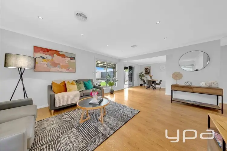 Fourth view of Homely house listing, 5 Cosgrove Court, Meadow Heights VIC 3048