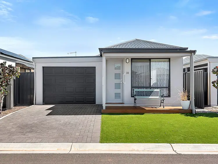 30/60A Strathaird Boulevard, Smithfield SA 5114