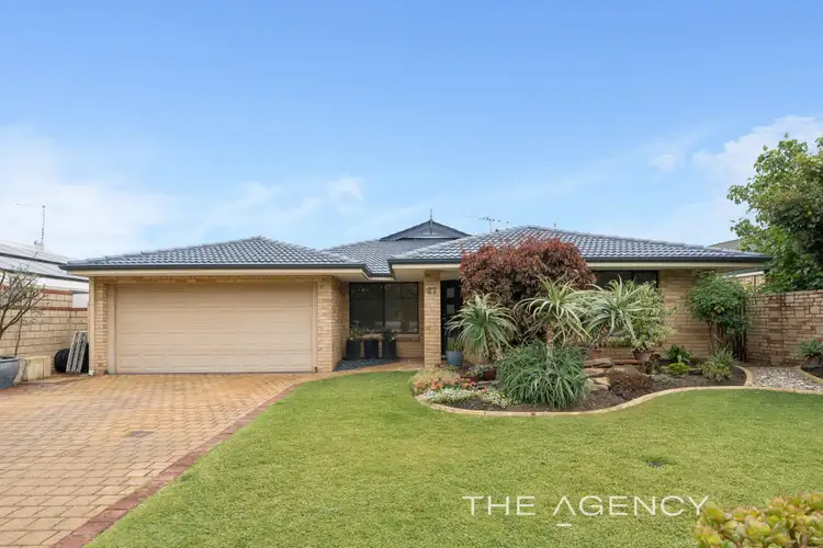 27 Fowey Loop, Mindarie WA 6030