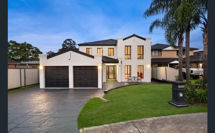 19 Idriess Place, Edensor Park NSW 2176