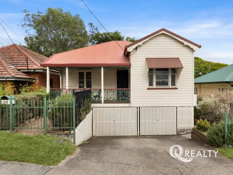 25 Bramston Terrace, Herston QLD 4006