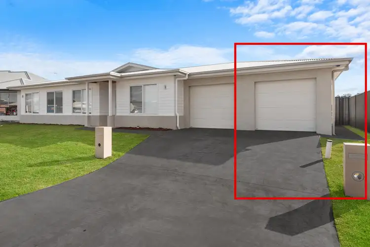 2/71 Lakeside Circuit, Cessnock NSW 2325