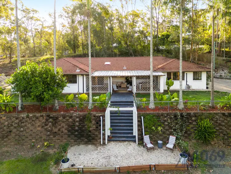 206 Grandview Road, Pullenvale QLD 4069