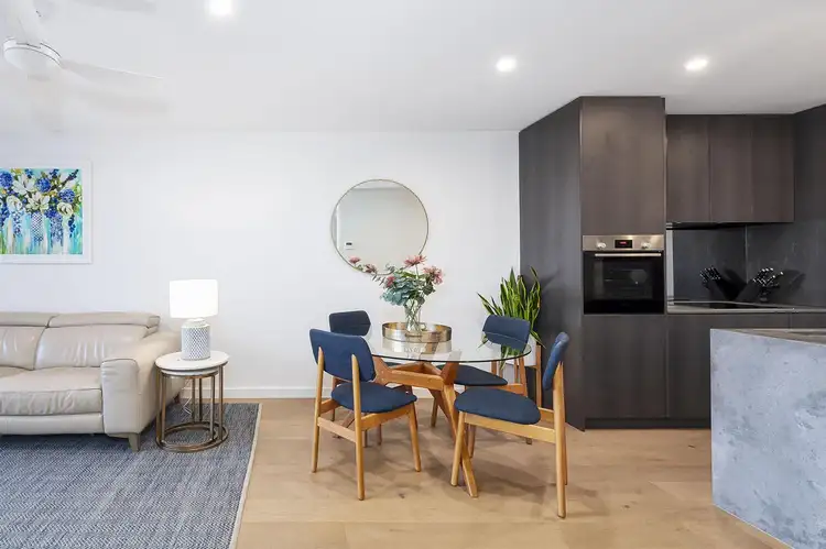 205/16-18 Seventh Avenue, Palm Beach QLD 4221