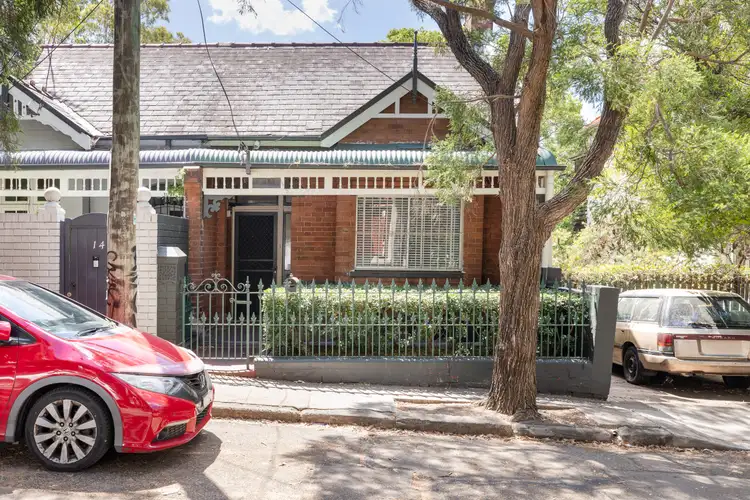 16 Simmons Street, Newtown NSW 2042