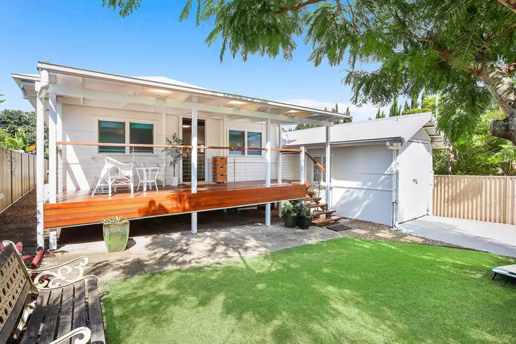 1/6 Messines Crescent, Miami QLD 4220