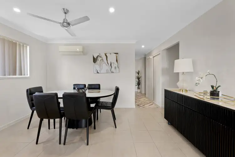 Second view of Homely house listing, 18 Knot Court, Bucasia QLD 4750