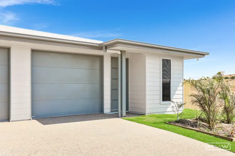 2/17 Kimber Street, Emu Park QLD 4710