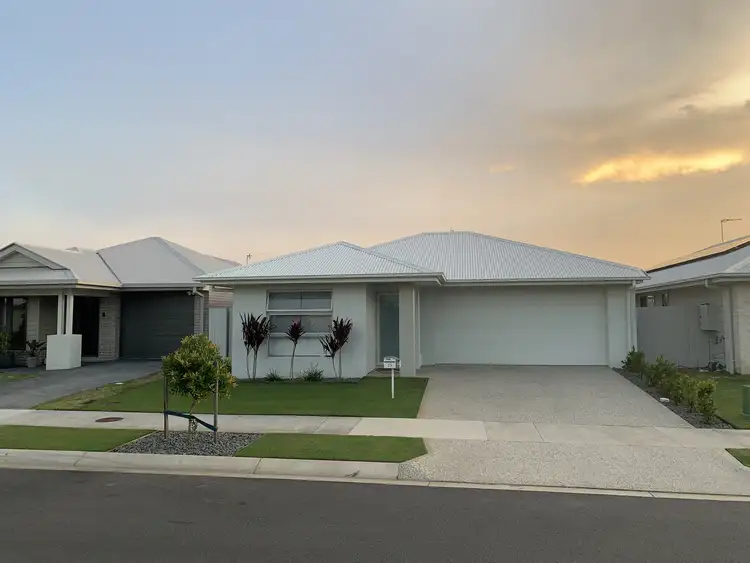 15 Lucien Street, Nirimba QLD 4551