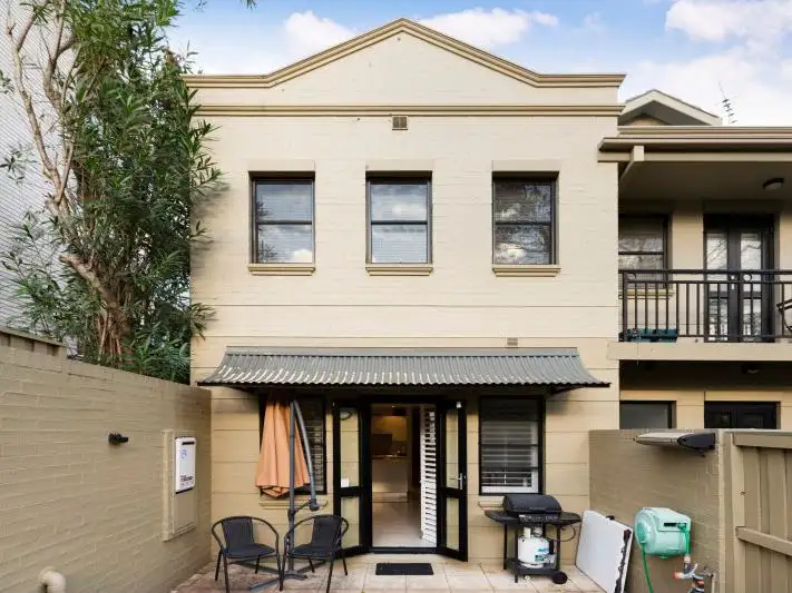 Main view of Homely apartment listing, 6/4 Walsh Avenue, Glebe NSW 2037