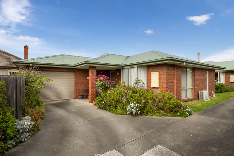 2/65 Lansdowne Street, Sale VIC 3850