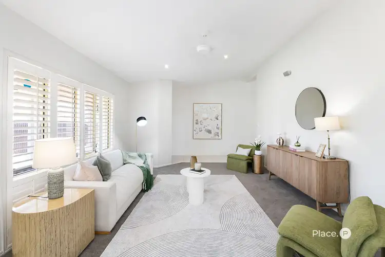 Fourth view of Homely house listing, 8 Hampshire Close, Carindale QLD 4152