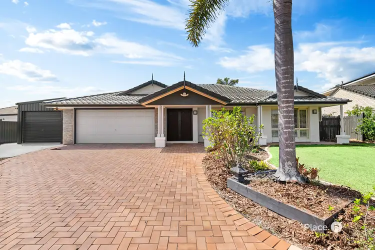 Fifth view of Homely house listing, 8 Hampshire Close, Carindale QLD 4152