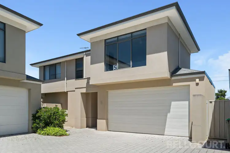 5/8 Raleigh Street, Belmont WA 6104