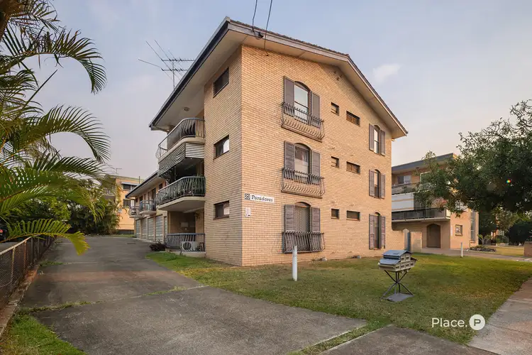 2/23 Weston Street, Coorparoo QLD 4151