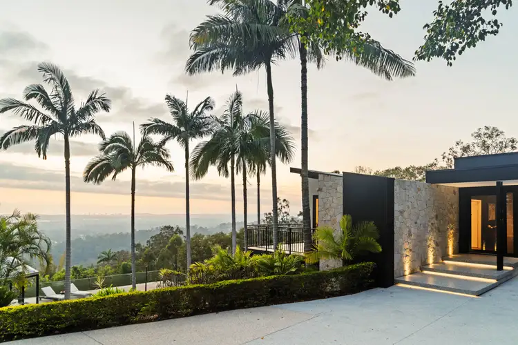 48 Glenrowan Drive, Tallai QLD 4213