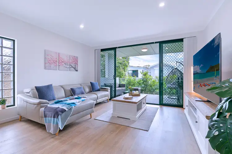9/100 Dickenson Street, Carina QLD 4152