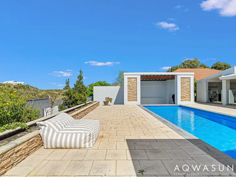 100 Crystaluna Drive, Golden Bay WA 6174