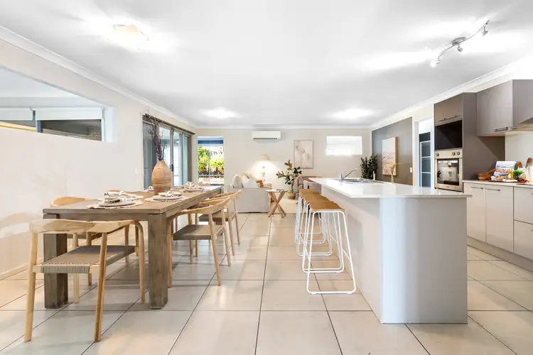 2 Achievement Drive, Ormeau QLD 4208