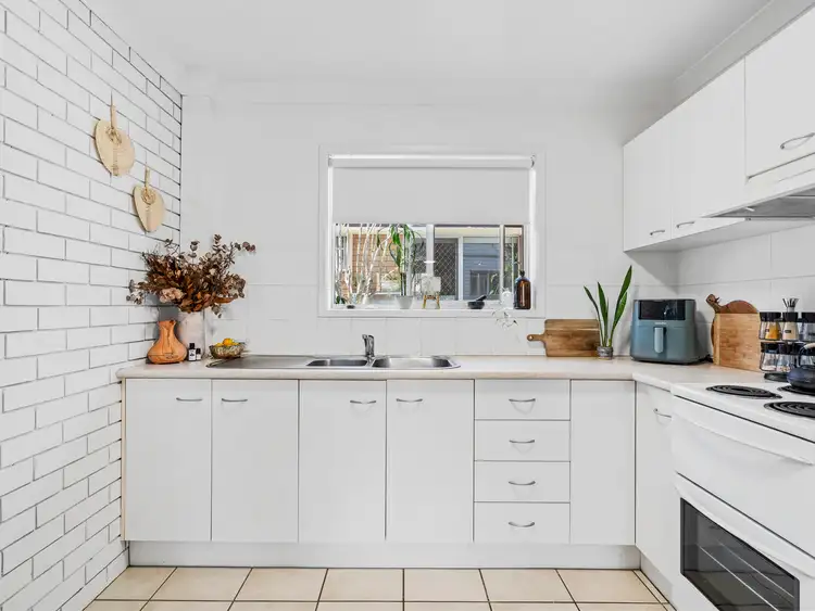 Sixth view of Homely unit listing, 1/3 Culgoa Street, Palm Beach QLD 4221