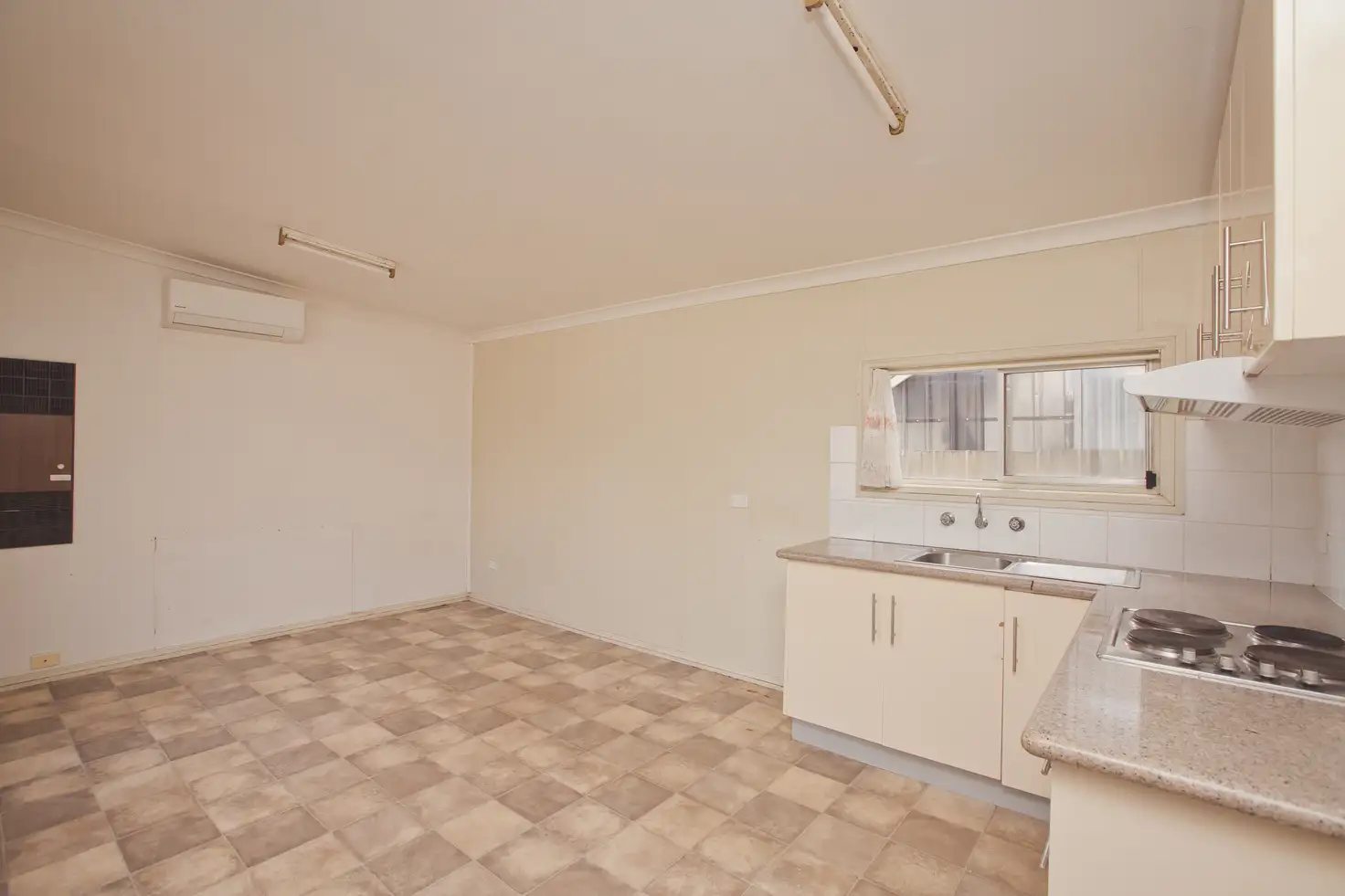 Main view of Homely unit listing, 21A Messner Street, Griffith NSW 2680