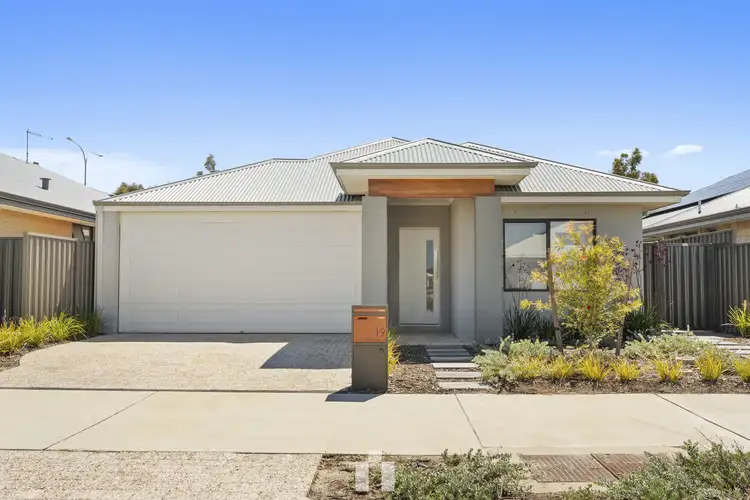 19 Coachwood Avenue, Treeby WA 6164