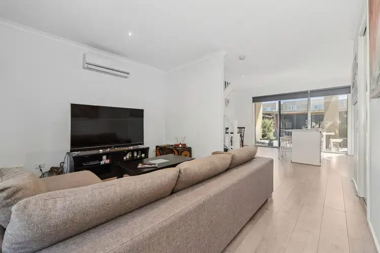 Fifth view of Homely house listing, 7 Nanea Path, Cranbourne VIC 3977