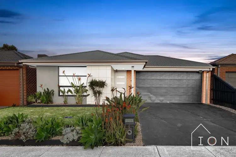 Second view of Homely house listing, 3 Bronte Street, Cranbourne West VIC 3977