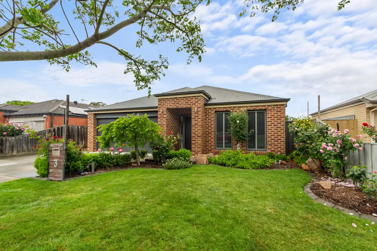 Main view of Homely house listing, 3 Peppercorn Close, Sale VIC 3850