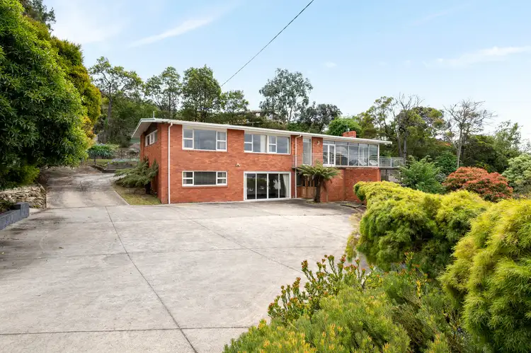 1 Atunga Street, Taroona TAS 7053