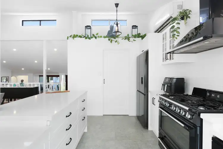 Sixth view of Homely house listing, 9 Hinterland Drive, Mudgeeraba QLD 4213