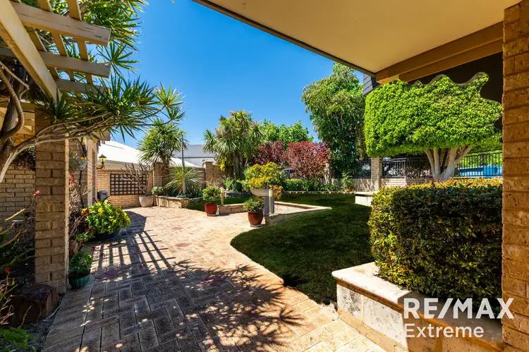Third view of Homely house listing, 6 Georges Close, Kallaroo WA 6025