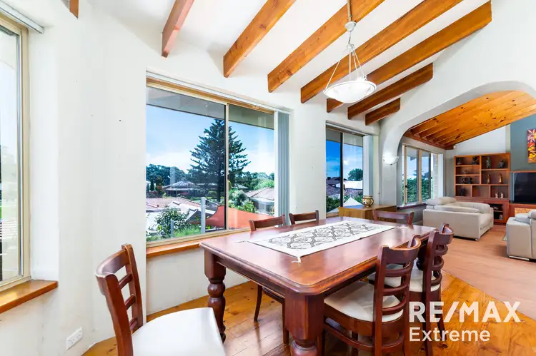 Sixth view of Homely house listing, 6 Georges Close, Kallaroo WA 6025