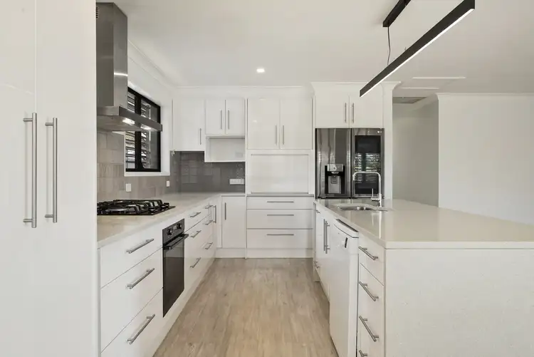 35 Blundell Boulevard, Tweed Heads South NSW 2486