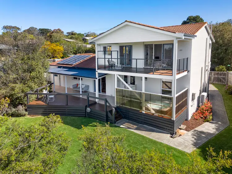 5 St Ives Grove, Mount Martha VIC 3934