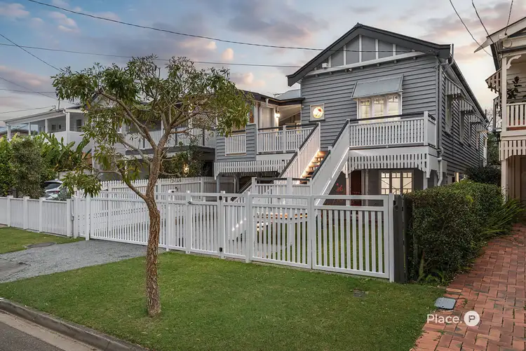 21 Frank Street, Norman Park QLD 4170