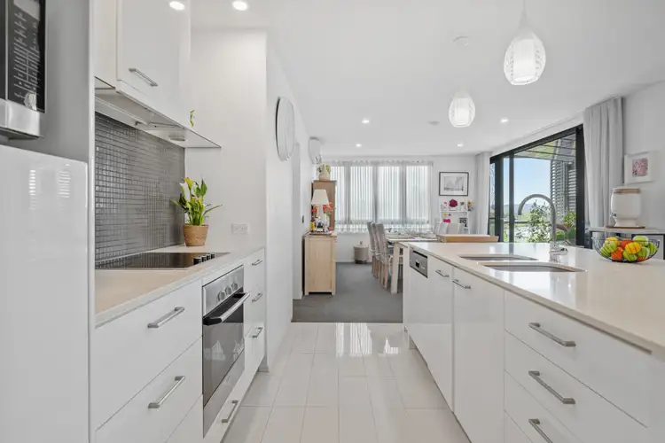 Sixth view of Homely apartment listing, 8/305 Easthill Drive, Robina QLD 4226