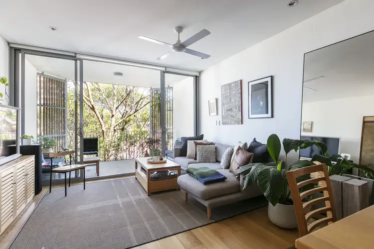 2.11/38 Waterloo Street, Surry Hills NSW 2010