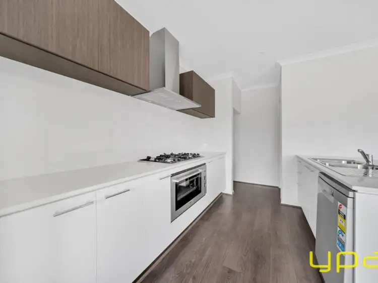 Fifth view of Homely house listing, 10 Midfield Way, Clyde VIC 3978