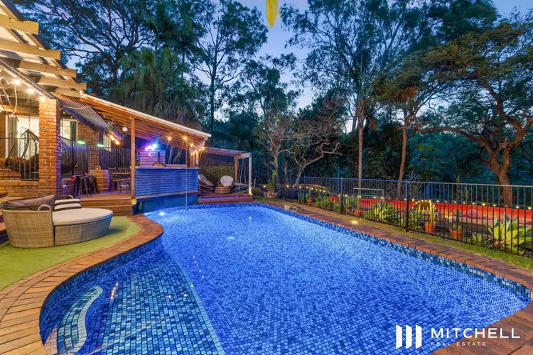 6 Nakula Street, Gaven QLD 4211