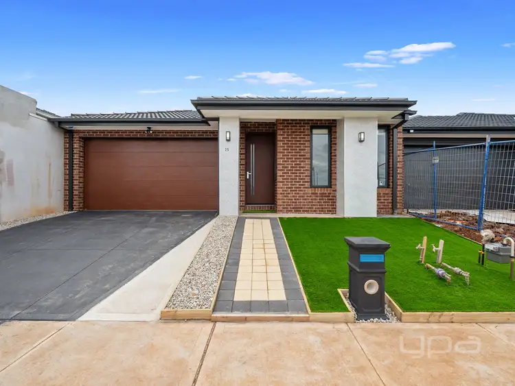 25 Grappenhall Avenue, Strathtulloh VIC 3338