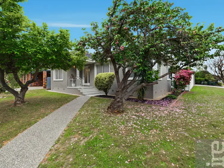 Fifth view of Homely house listing, 2 Sunset Drive, Wangaratta VIC 3677