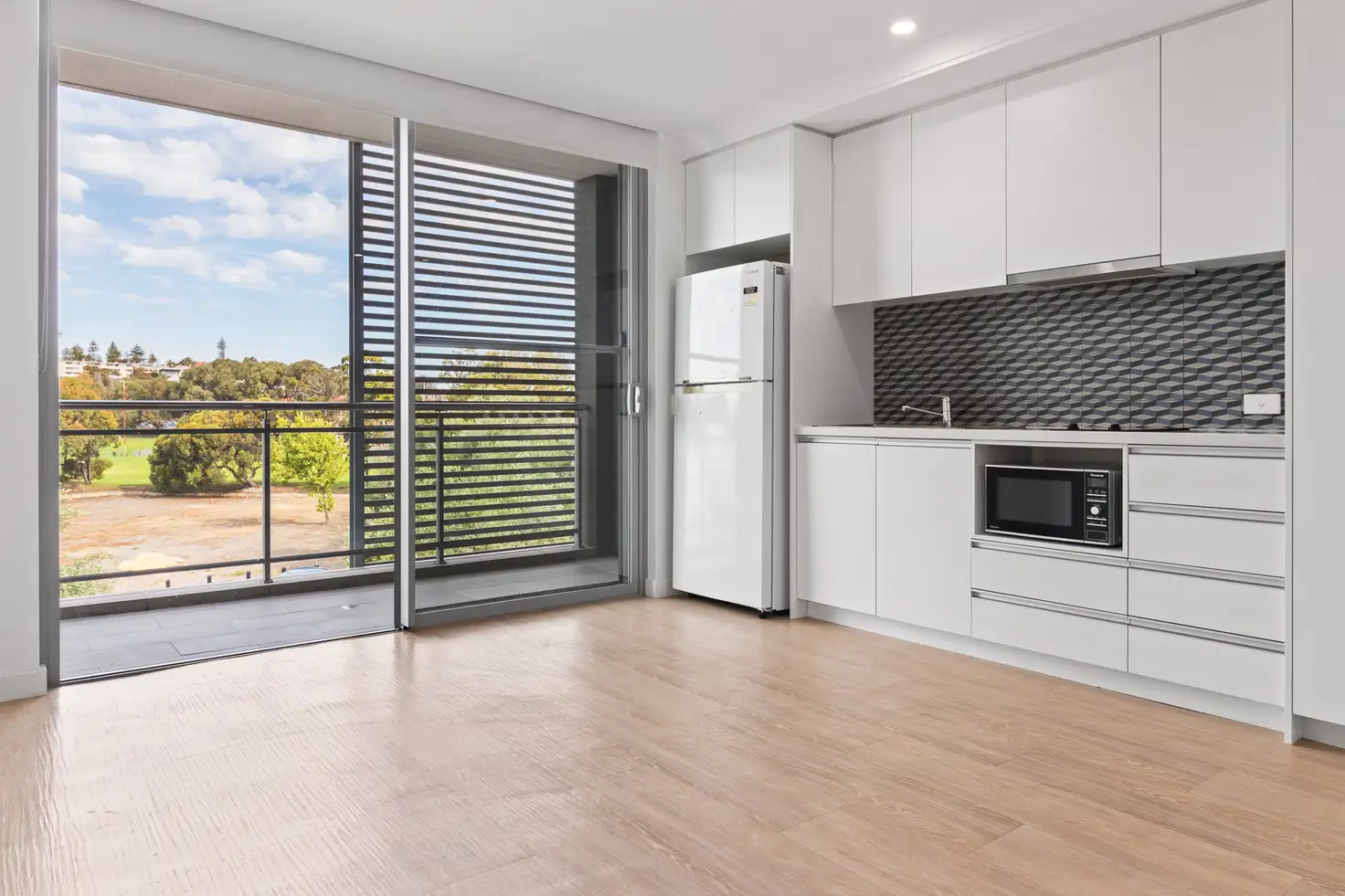 Main view of Homely apartment listing, 15/10 Quarry Street, Fremantle WA 6160