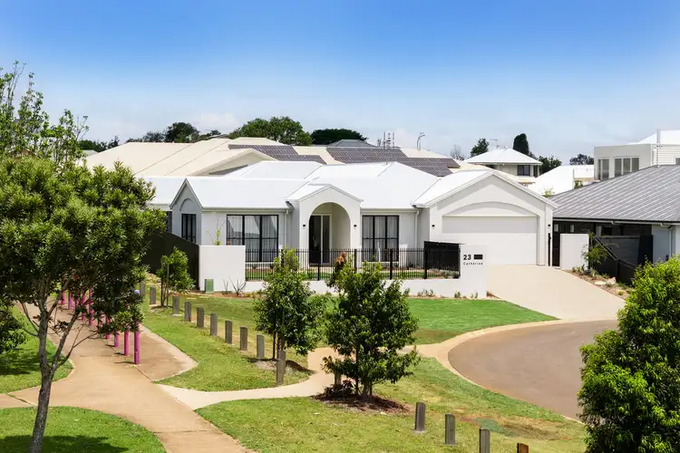 23 Catherine Circuit, Middle Ridge QLD 4350