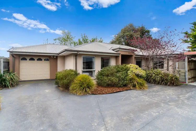 2/10 Jubilee Avenue, Seaford VIC 3198