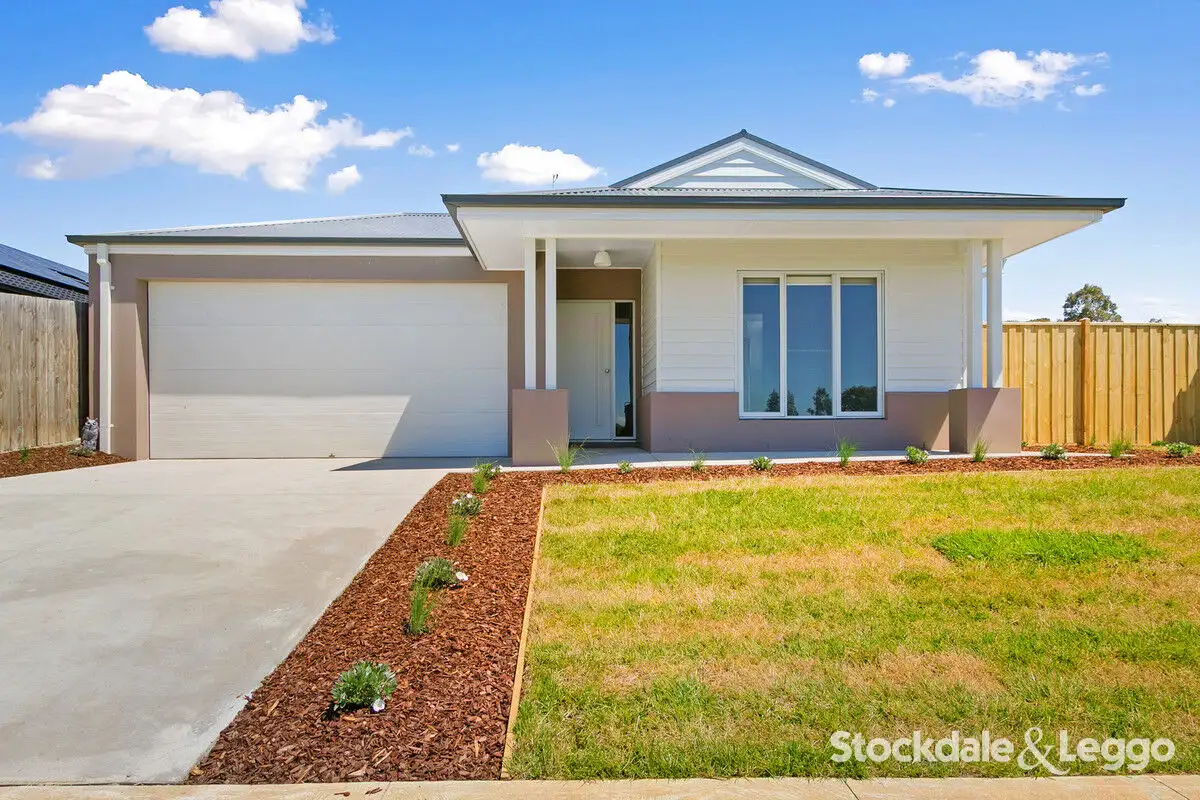 Main view of Homely house listing, 10 Manley Circuit, Traralgon VIC 3844